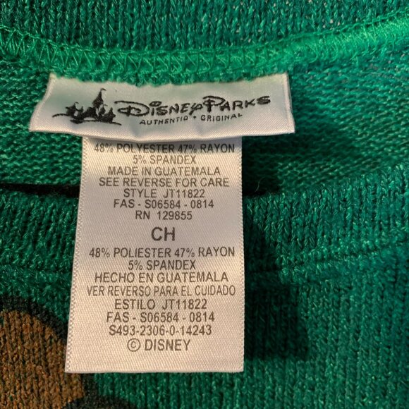Disney Parks Women's Christmas Goofy Top Size S Green Holiday Lightweight Knit - Picture 5 of 6